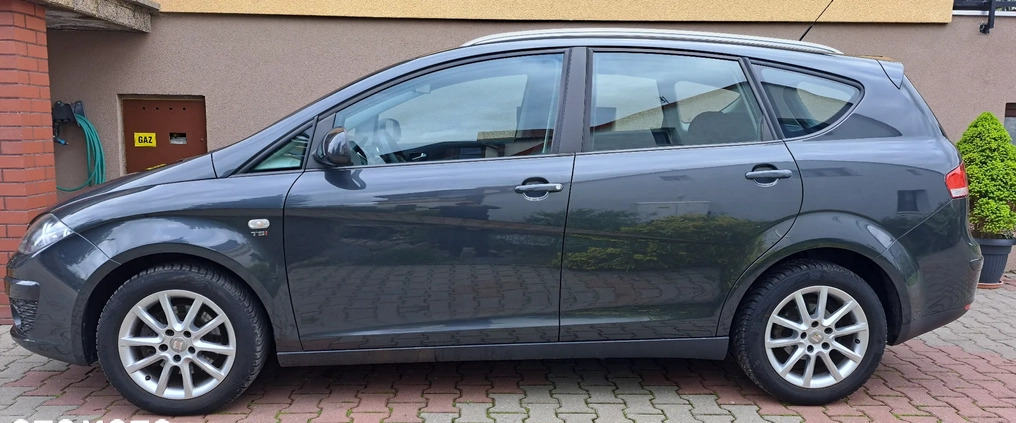 Seat Altea XL cena 23500 przebieg: 174000, rok produkcji 2011 z Chodzież małe 211